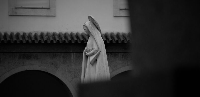 Modlitwa o dobrego męża – modlitwy do codziennego odmawiania