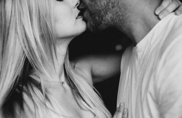 Związek z Narcyzem: Miłość w Labiryncie Luster