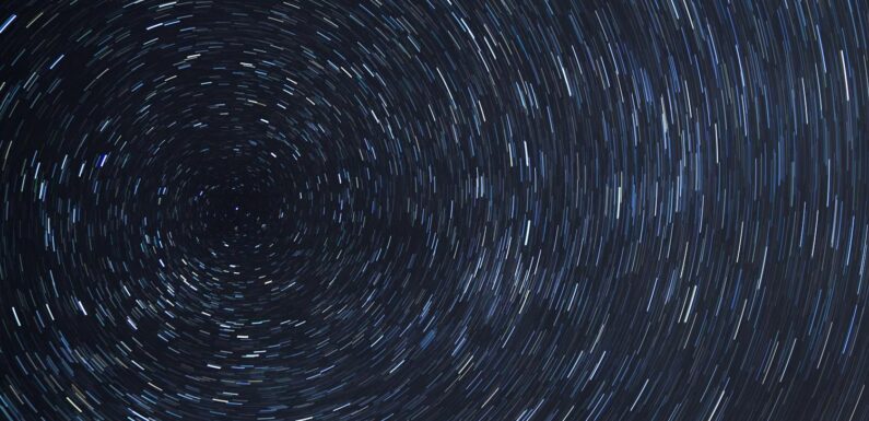 Godzina 17:17 – lustrzane godziny – znaczenie