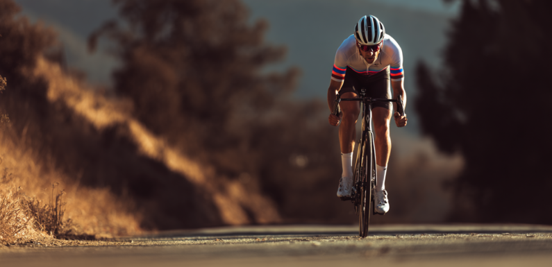 Jak świadomie wybrać rower szosowy i jeździć szybciej, dalej, mądrzej