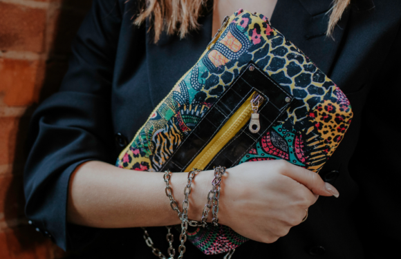 Dlaczego warto mieć oryginalną torebkę na imprezę?